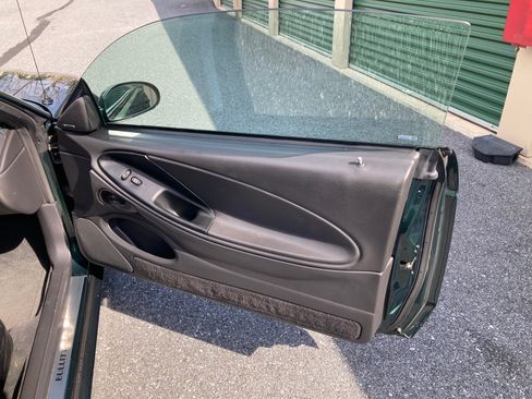 Used 2001 Ford Mustang GT image 6