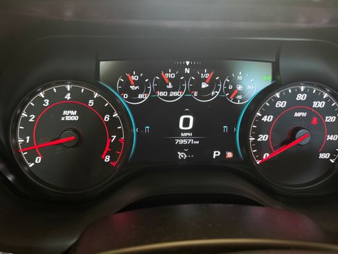 Used 2018 Chevrolet Camaro LT image 6