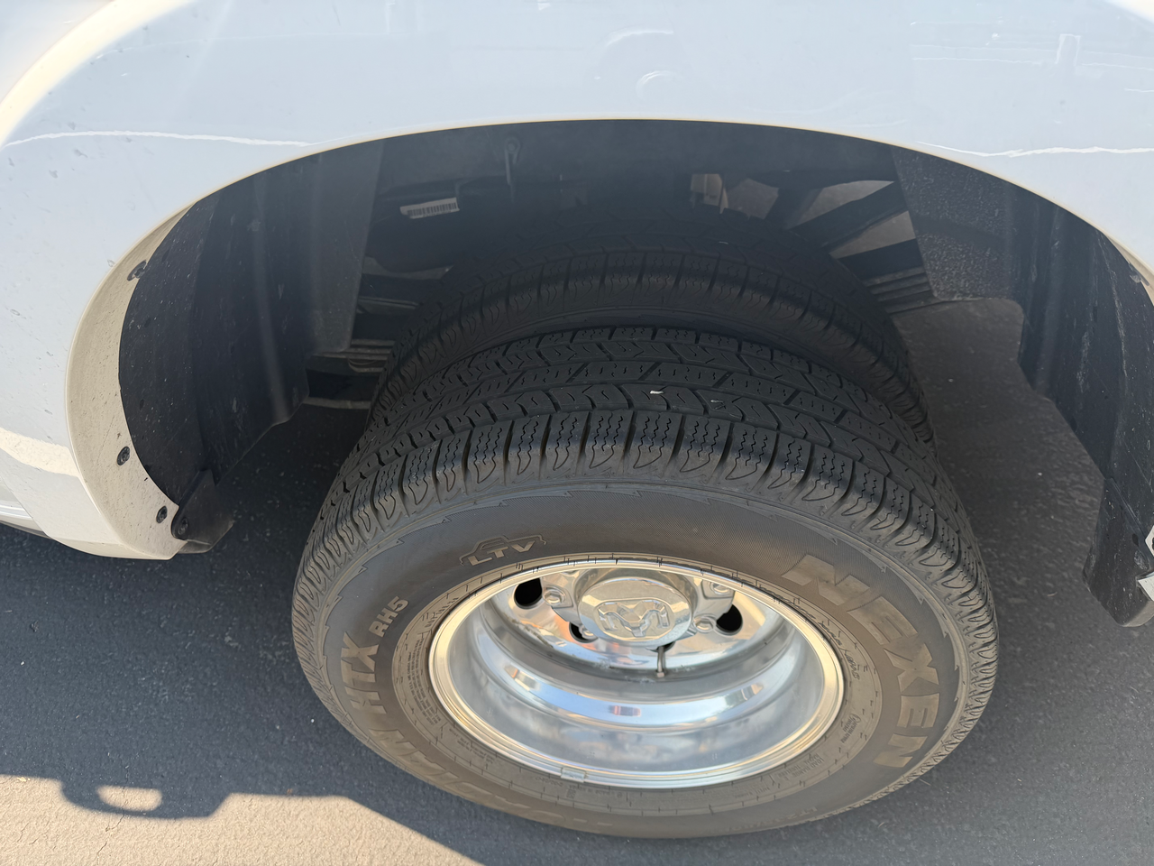 Used 2021 RAM 3500 Laramie w/ Safety Group AWD/4WD image 9