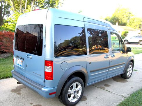 Used 2013 Ford Transit Connect XLT Premium FWD image 5