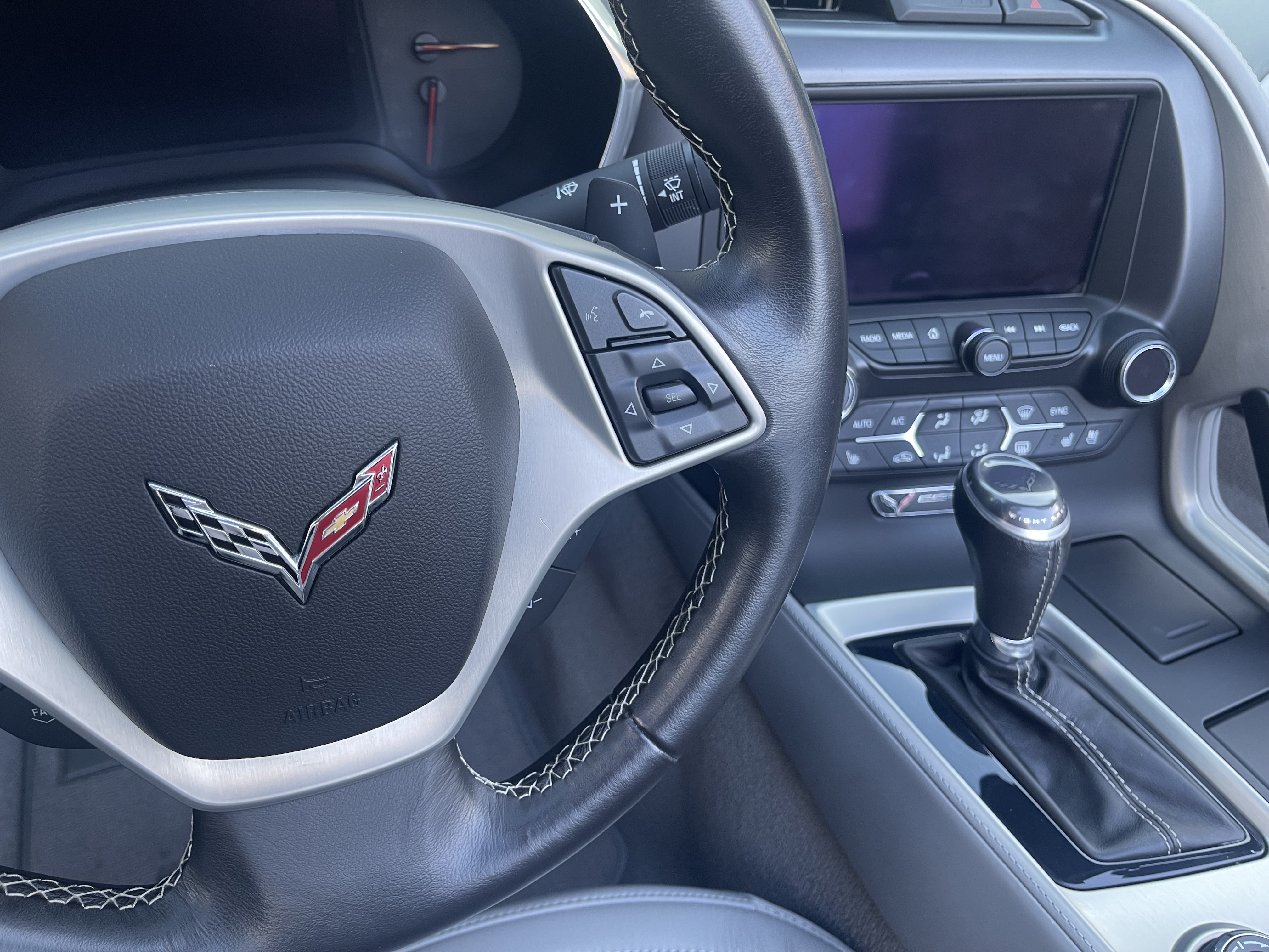 Used 2015 Chevrolet Corvette Stingray Convertible w/ 3LT Preferred Equipment Group RWD image 20