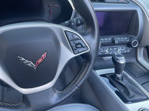 Used 2015 Chevrolet Corvette Stingray Convertible w/ 3LT Preferred Equipment Group RWD image 20