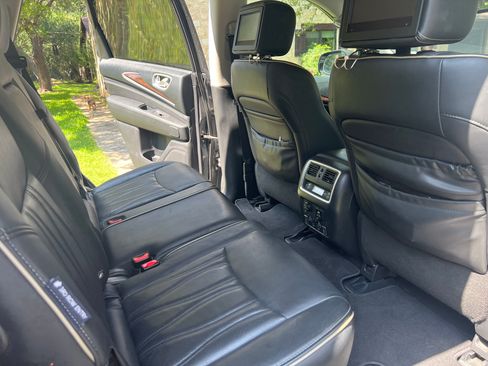 Used 2019 INFINITI QX60 Luxe w/ Sensory Package FWD image 10