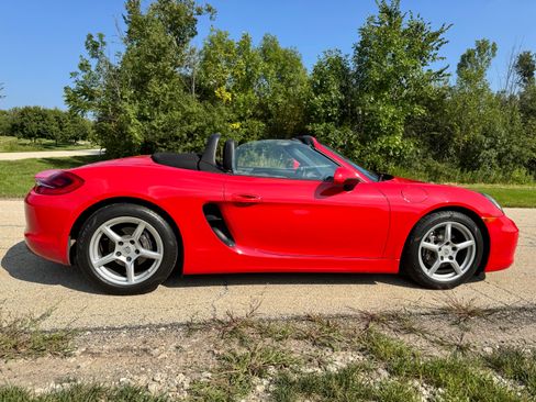 Used 2015 Porsche Boxster RWD image 2