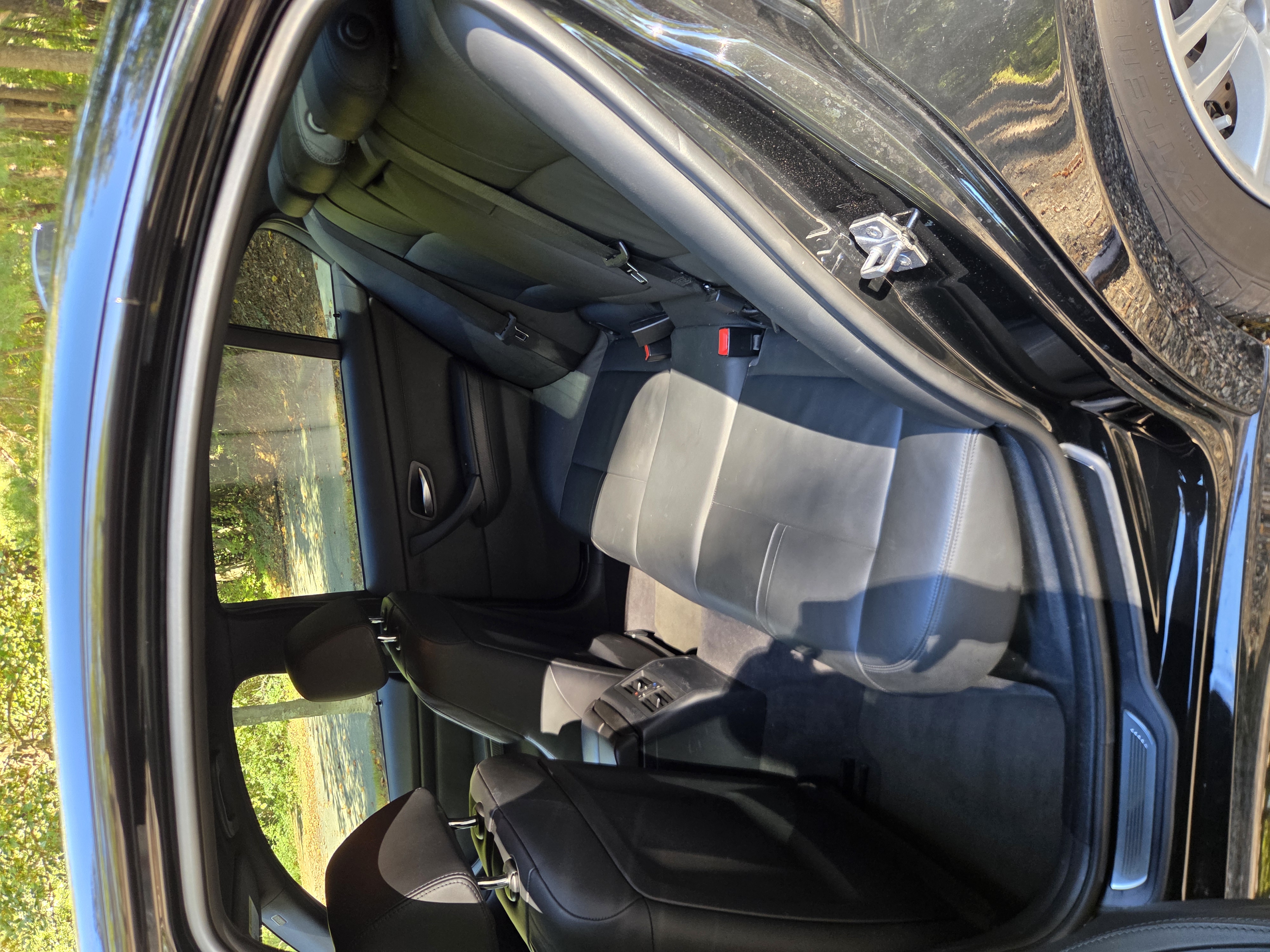 Used 2011 BMW M3 Sedan RWD image 23