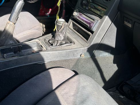 Used 1992 MAZDA MX-5 Miata image 9