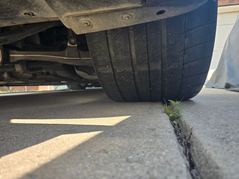 Used 2013 Chevrolet Corvette Z06 w/ 3LZ Preferred Equipment Group image 14