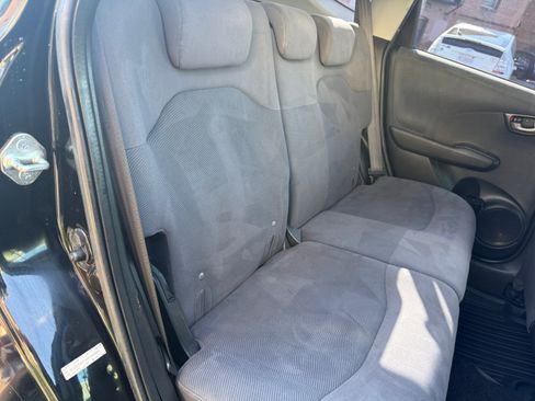 Used 2009 Honda Fit image 6