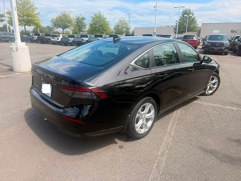 Used 2024 Honda Accord LX image 6