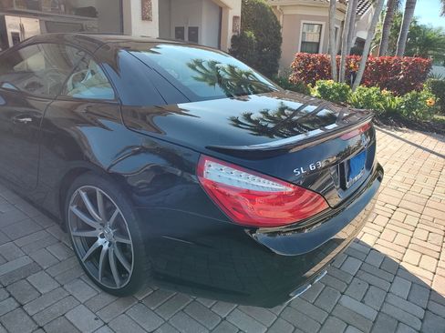 Used 2013 Mercedes-Benz SL 63 AMG image 8