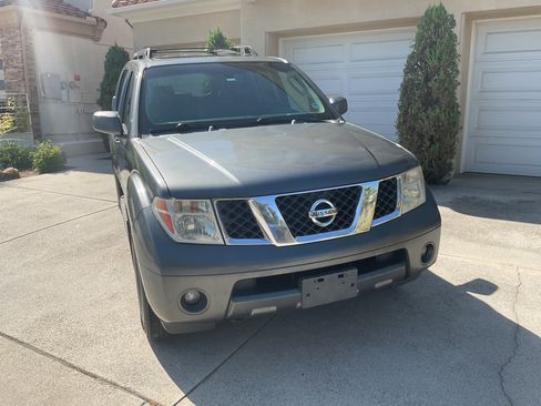 Used 2007 Nissan Pathfinder SE w/ SE Premium Pkg RWD image 13