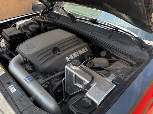 Used 2010 Dodge Challenger R/T RWD image 15