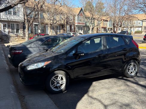 Used 2019 Ford Fiesta SE w/ Cold Weather Package image 4