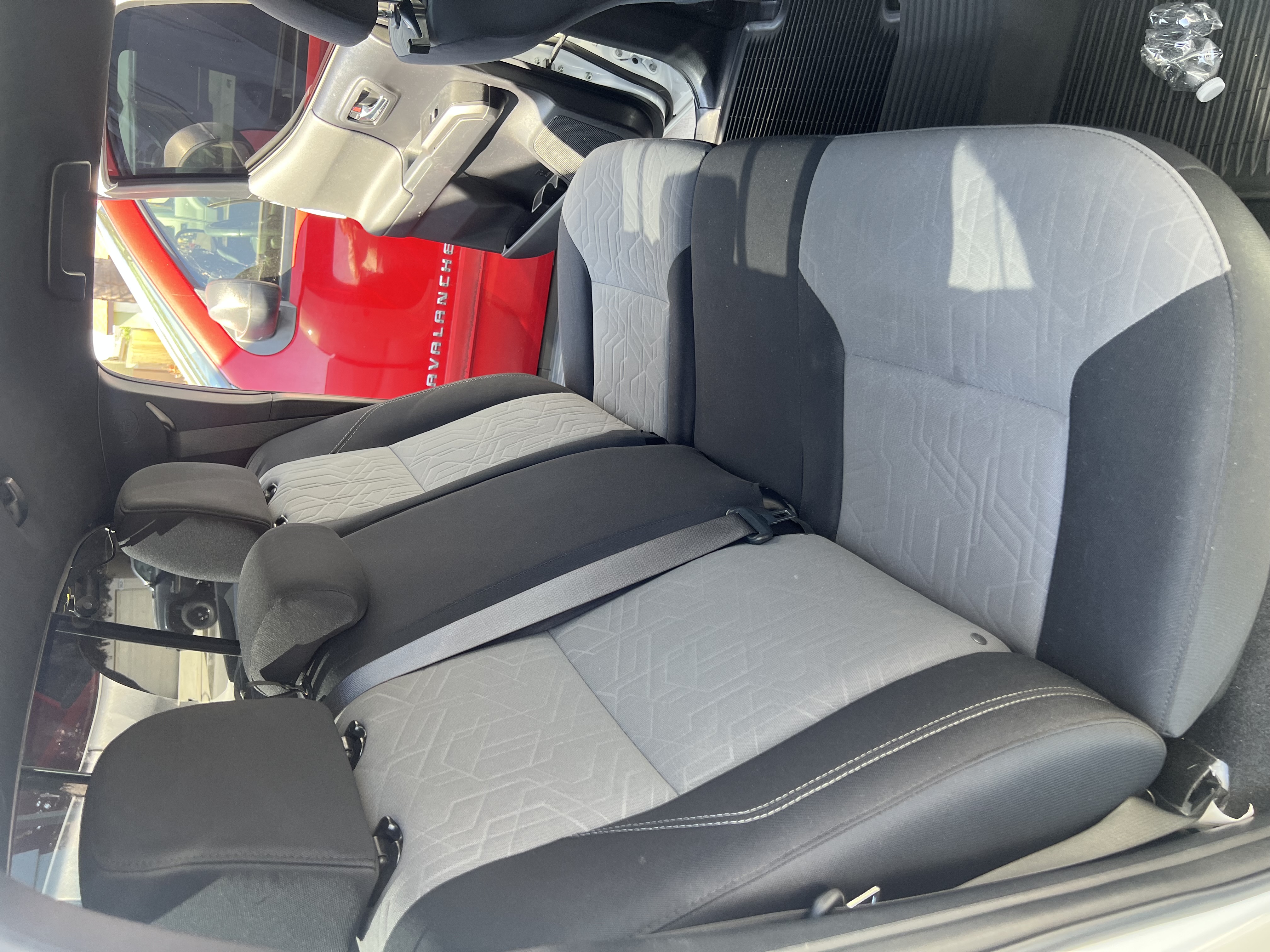 Used 2020 Toyota Tacoma TRD Sport w/ Technology Package RWD image 13