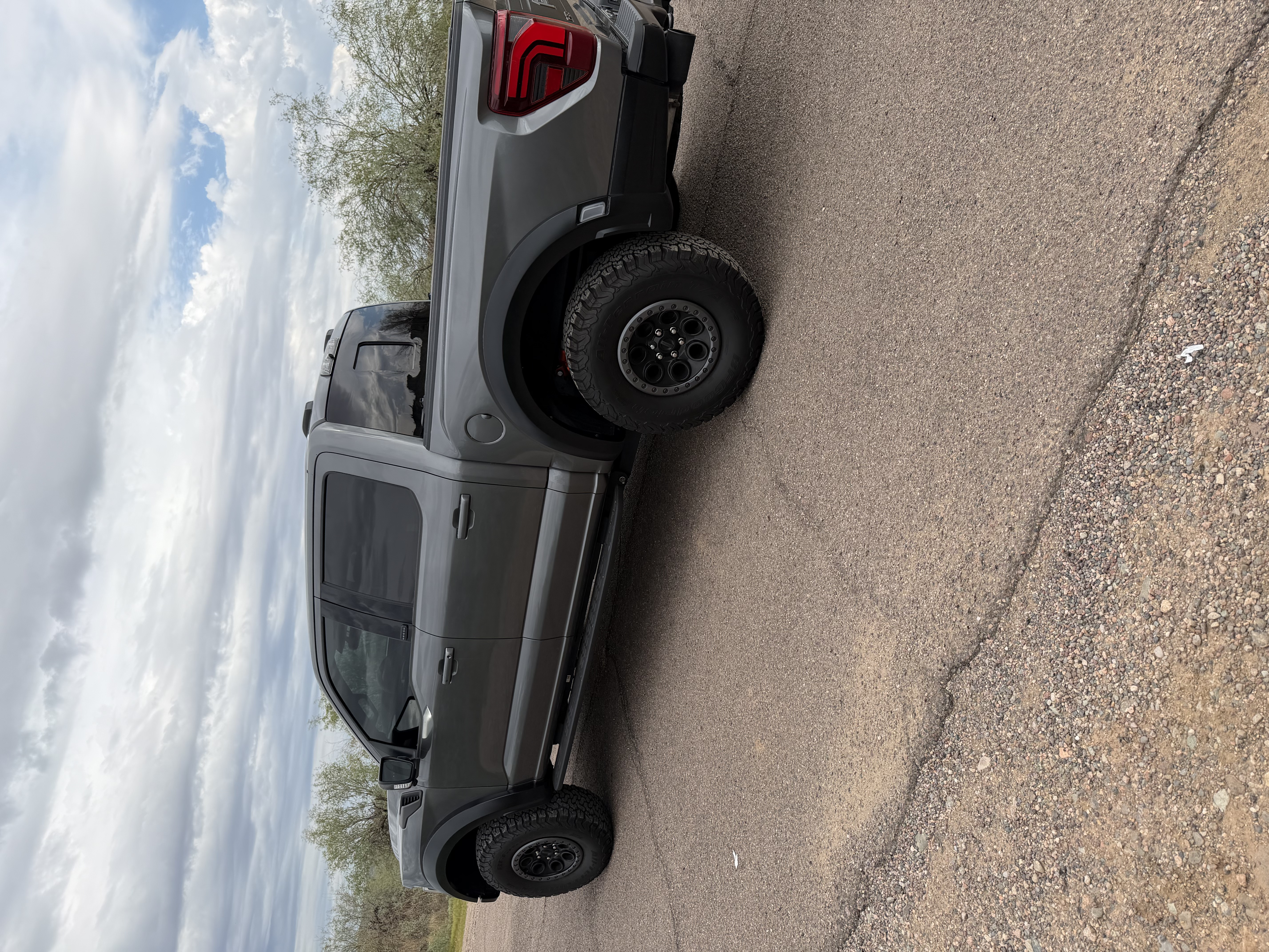 Used 2025 Ford F150 Raptor AWD/4WD image 6