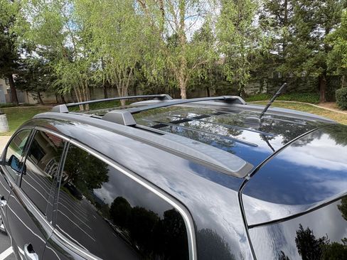 Used 2014 Chevrolet Traverse LTZ image 6