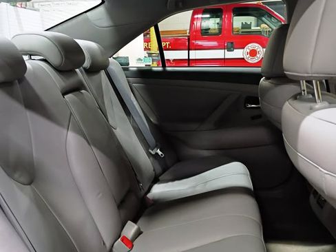 Used 2008 Toyota Camry Hybrid image 5