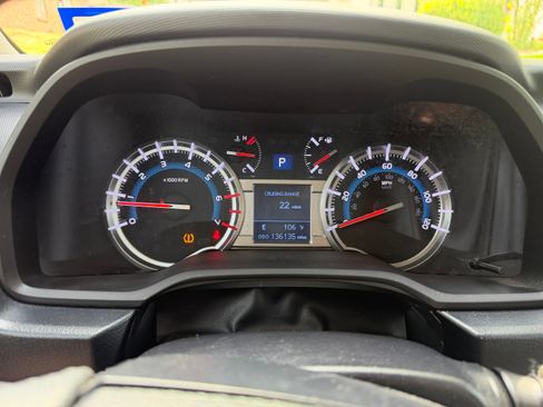 Used 2019 Toyota 4Runner Limited AWD/4WD image 12
