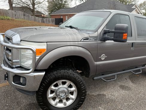 Used 2012 Ford F250 XLT w/ XLT Value Pkg image 13