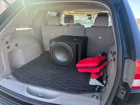 Used 2013 Jeep Grand Cherokee Laredo image 15