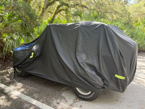 Used 1993 Jeep Wrangler S image 9