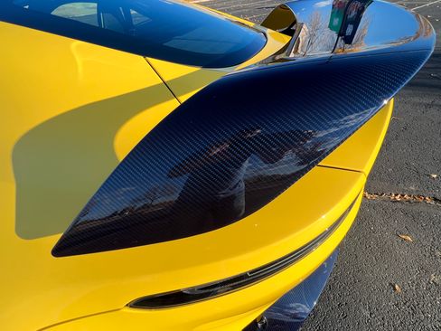 Used 2023 Aston Martin V12 Vantage image 10