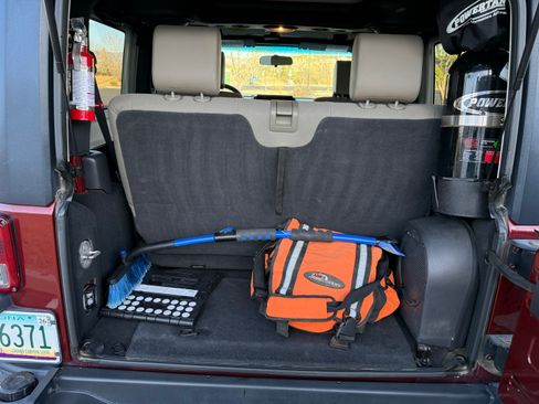 Used 2009 Jeep Wrangler Rubicon w/ Dual Top Group image 10