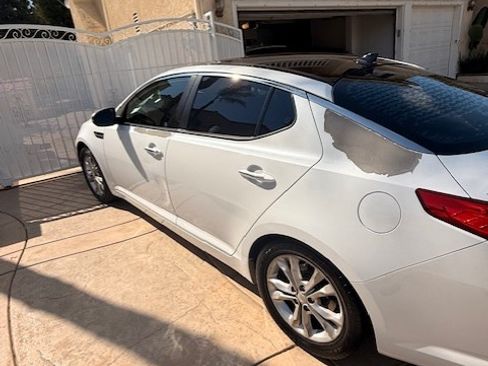 Used 2013 Kia Optima EX w/ Premium Pkg FWD image 4