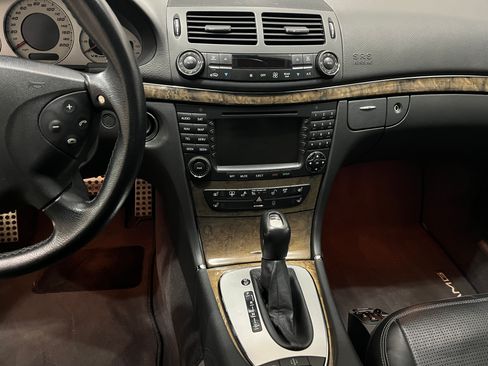 Used 2006 Mercedes-Benz E 55 AMG Sedan image 12