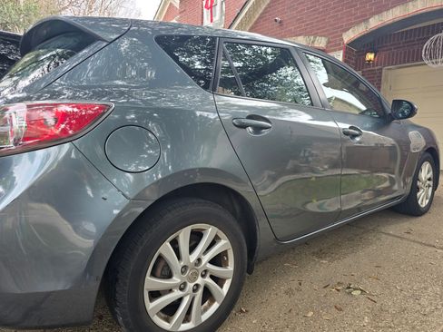 Used 2012 MAZDA MAZDA3 i Touring image 12