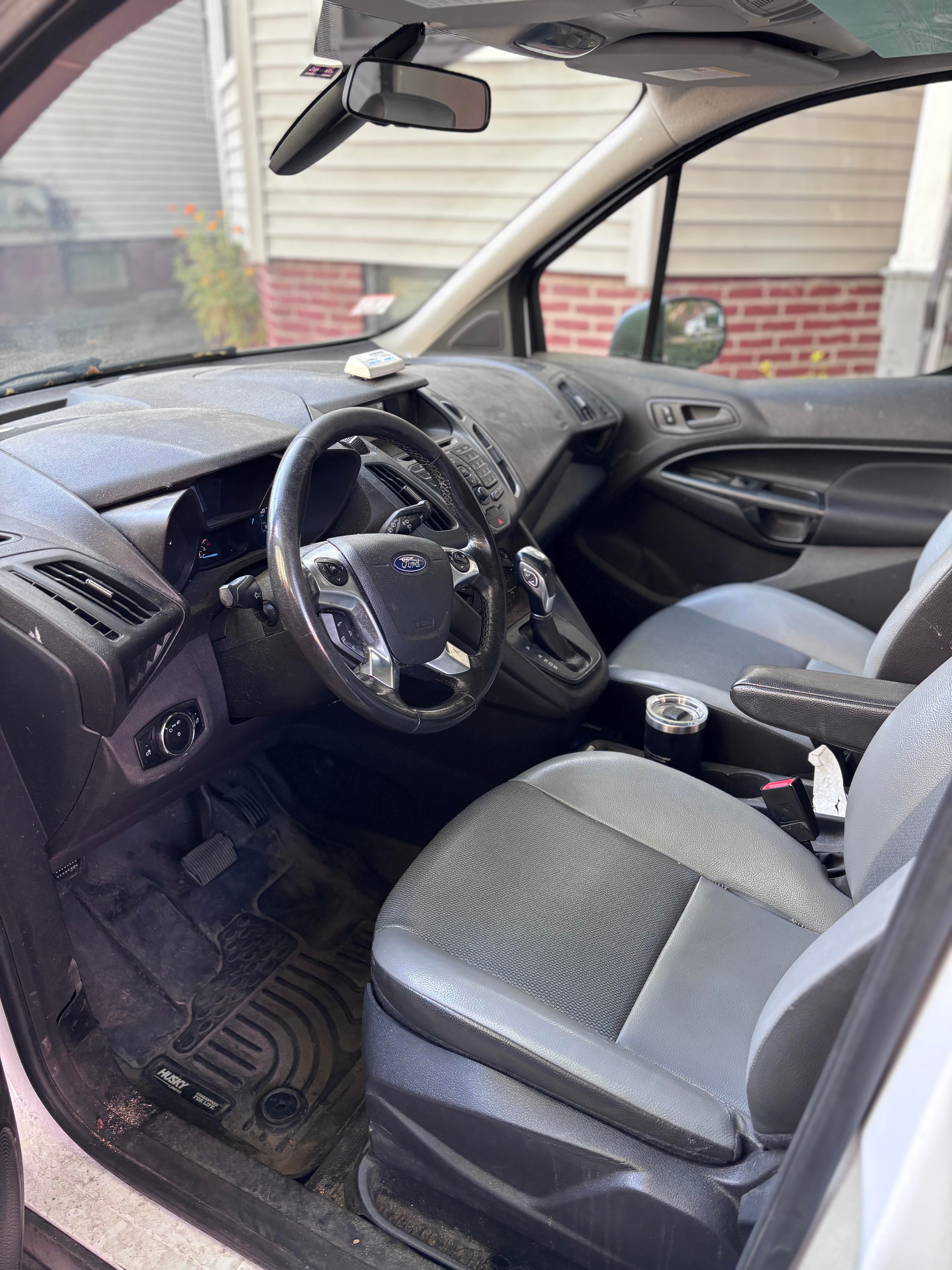 Used 2018 Ford Transit Connect XL FWD image 11