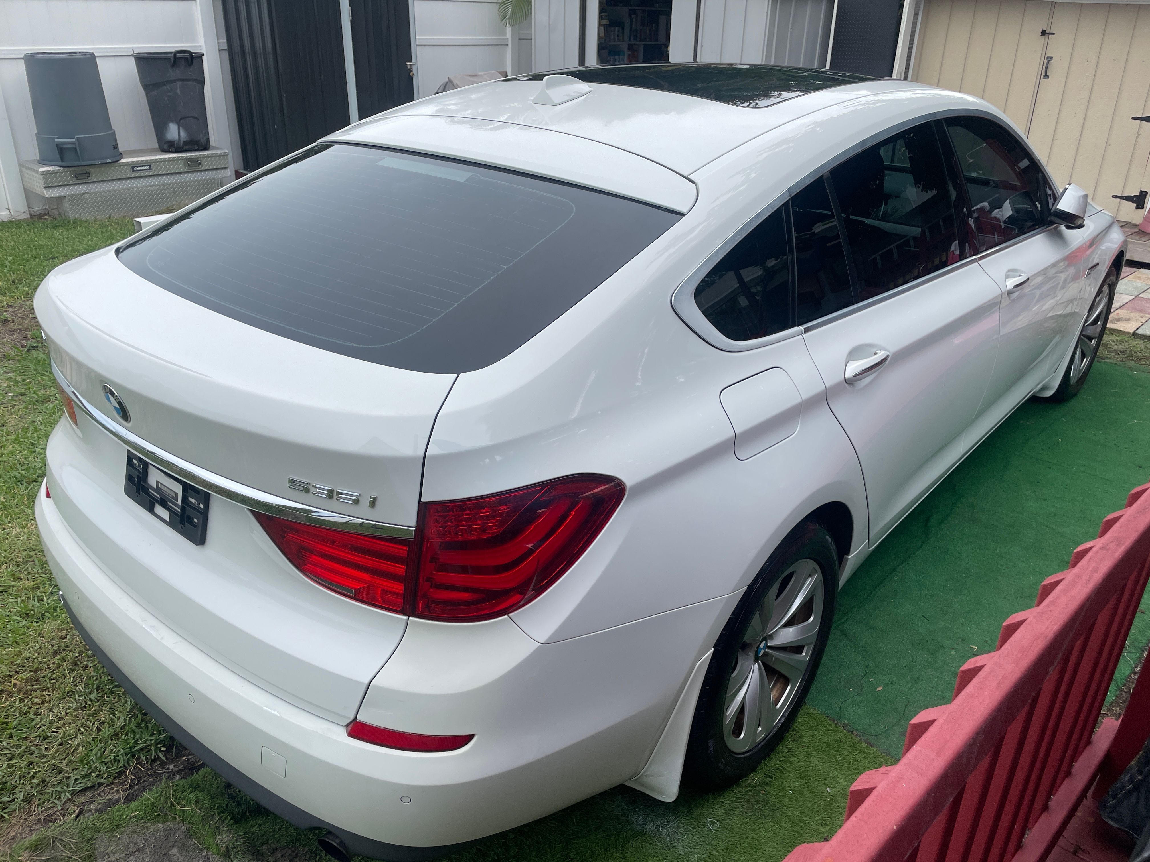 Used 2011 BMW 535i Gran Turismo RWD image 5