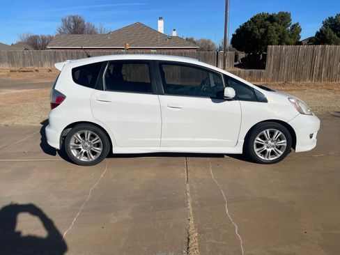 Used 2009 Honda Fit Sport image 4