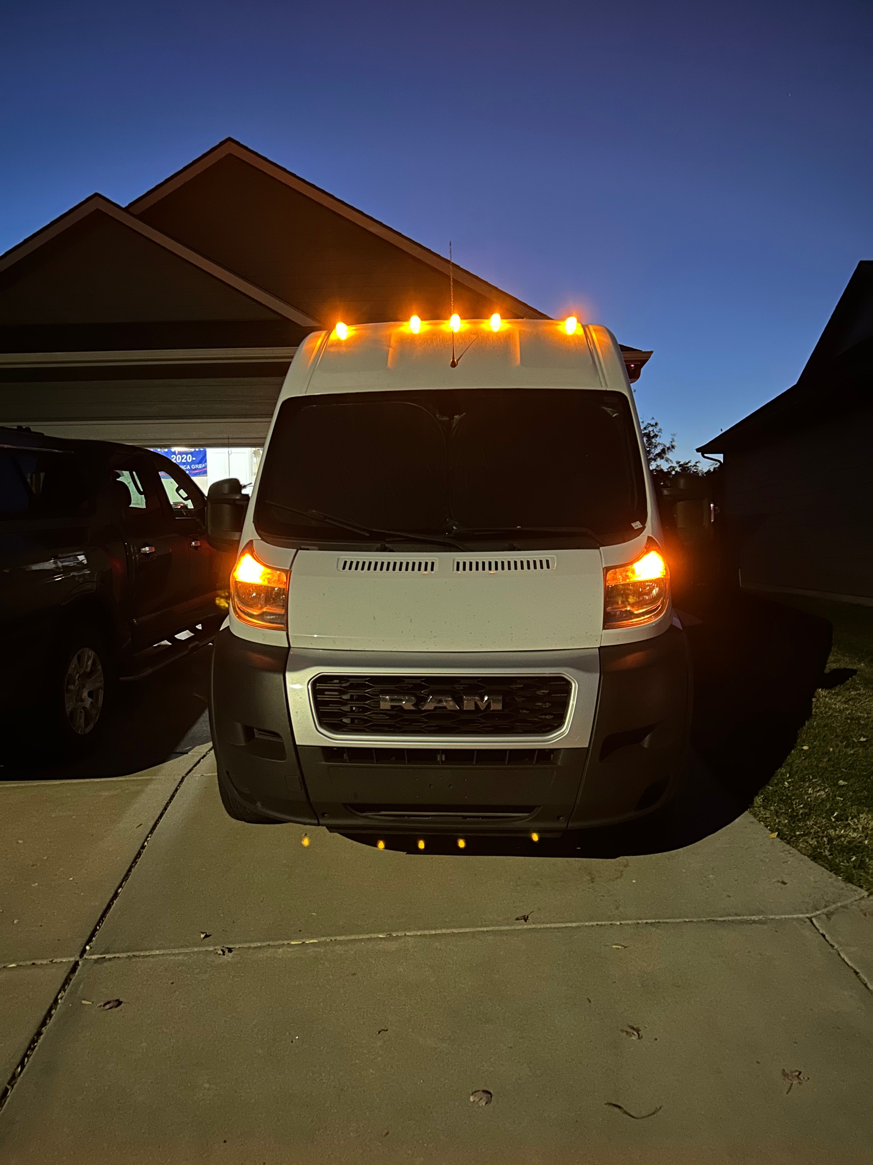 Used 2019 RAM ProMaster 3500 w/ Mopar Trailer Tow Group FWD image 5