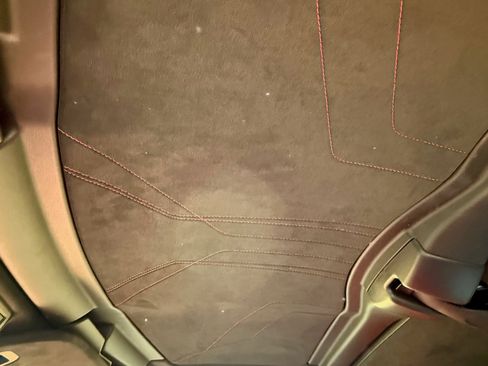 Used 2024 Chevrolet Corvette Stingray Premium Cpe w/ Battery Protection Package image 22