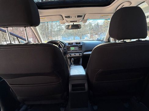 Used 2015 Subaru Legacy 2.5i Premium image 13