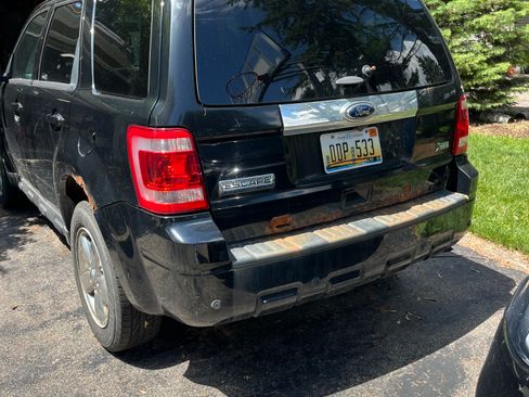 Used 2012 Ford Escape Limited AWD/4WD image 2