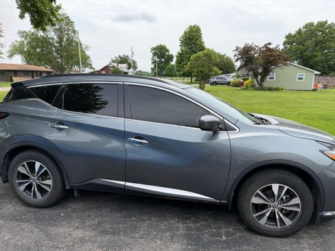 Used 2020 Nissan Murano SV AWD/4WD image 1