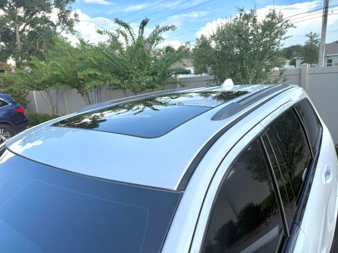 Used 2017 Jeep Grand Cherokee Limited 75th Anniversary AWD/4WD image 9