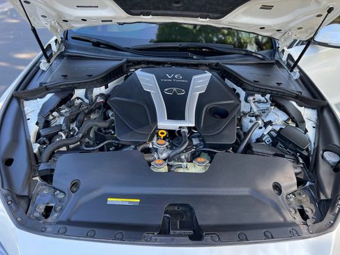 Used 2017 INFINITI Q50 3.0t Premium RWD image 12