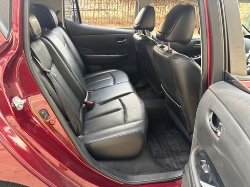 Used 2016 Nissan Leaf SL image 16