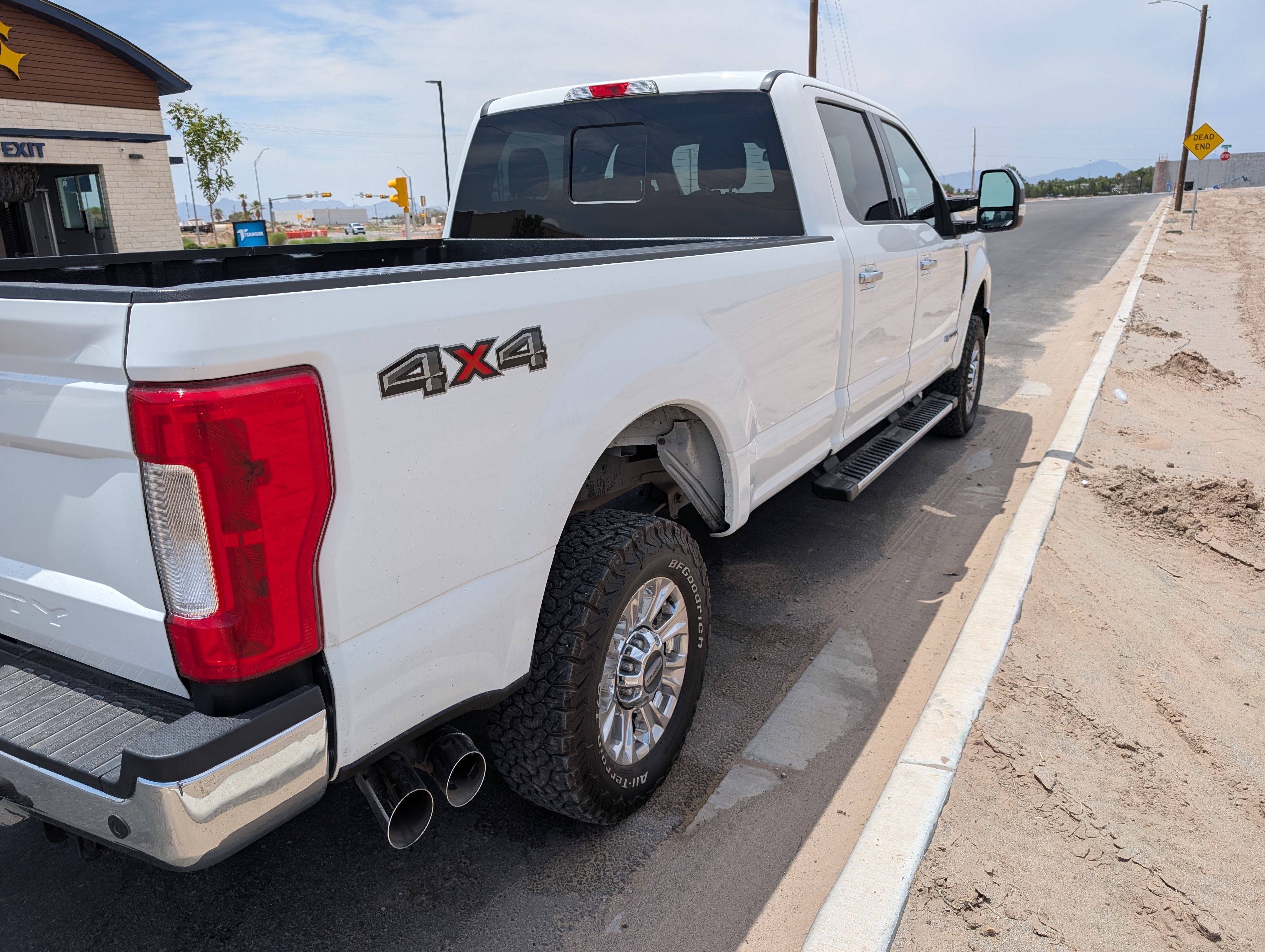 Used 2019 Ford F250 XLT w/ XLT Premium Package AWD/4WD image 19