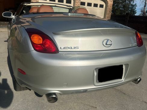 Used 2002 Lexus SC 430 Convertible image 10