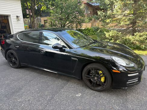 Used 2014 Porsche Panamera 4S Executive AWD/4WD image 1