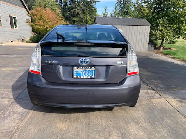 Used 2011 Toyota Prius Four w/ Solar Roof Pkg FWD image 9