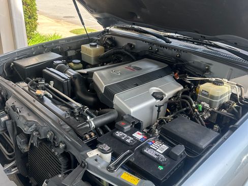 Used 2003 Lexus LX 470 4WD image 14