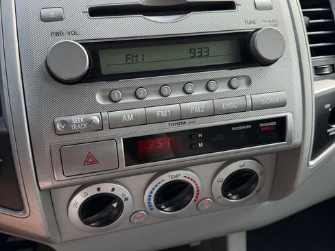 Used 2008 Toyota Tacoma 4x4 Access Cab V6 image 11
