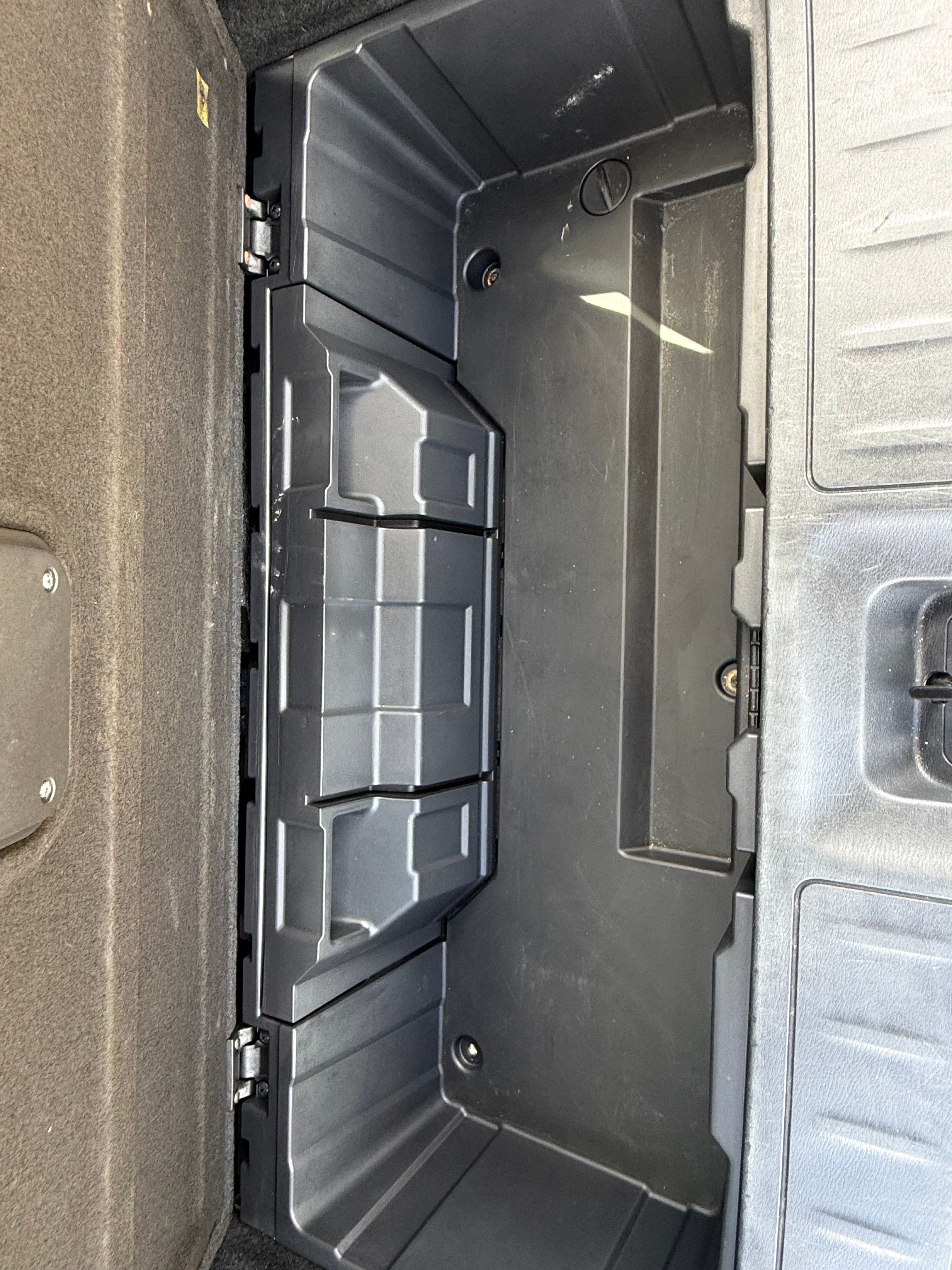 Used 2016 Nissan Pathfinder S FWD image 15