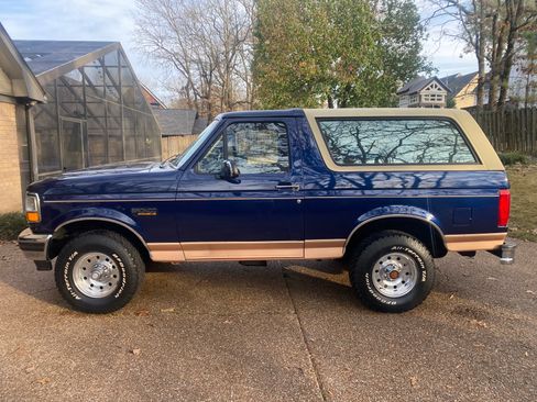 Used 1995 Ford Bronco Eddie Bauer image 12