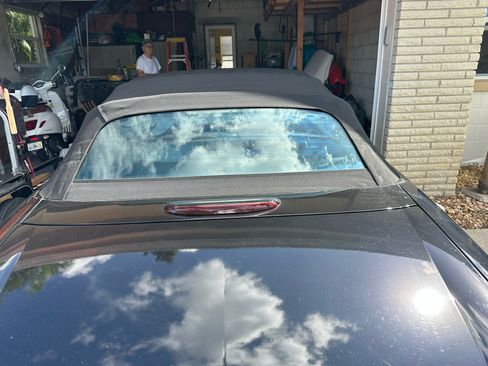 Used 2004 Ford Thunderbird image 8